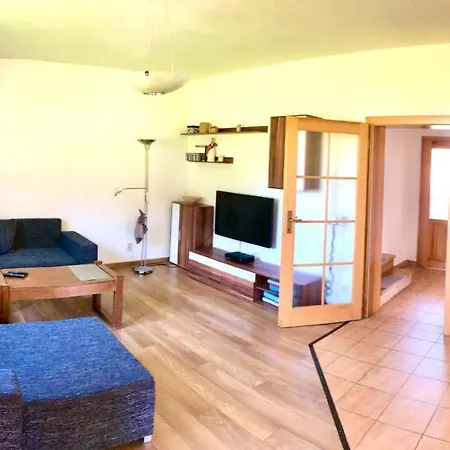 度假居 Chopok 迪马诺卡多林纳