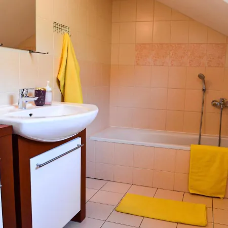 Chopok * ديمانوفْشكا دولِنا